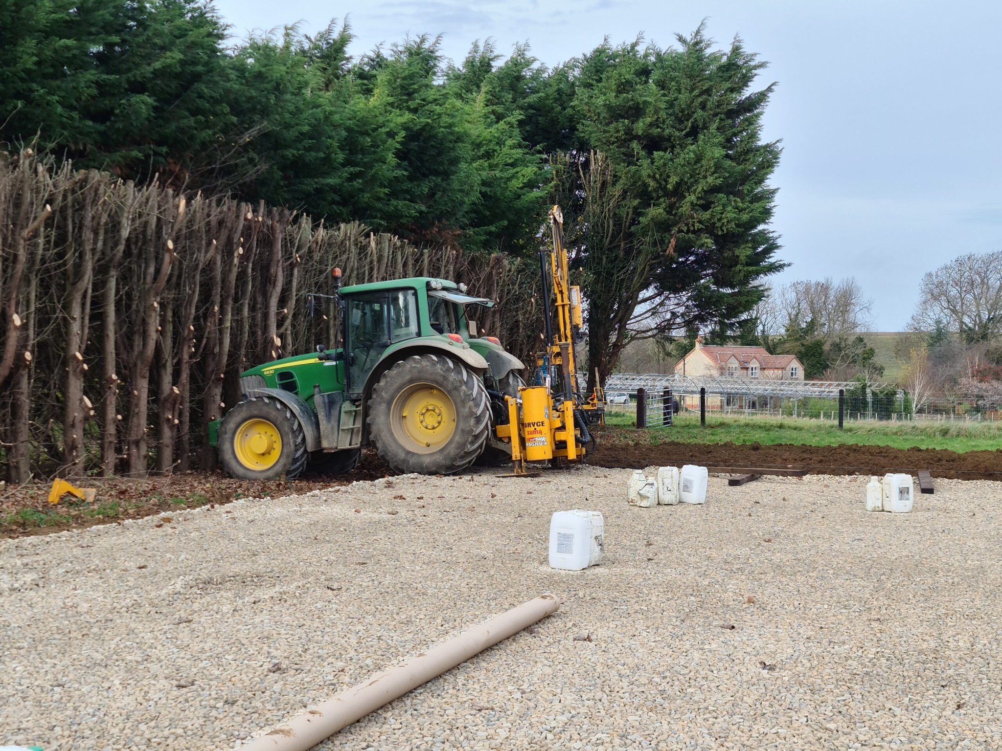 Arenas: S E Hill Ltd project photo 15