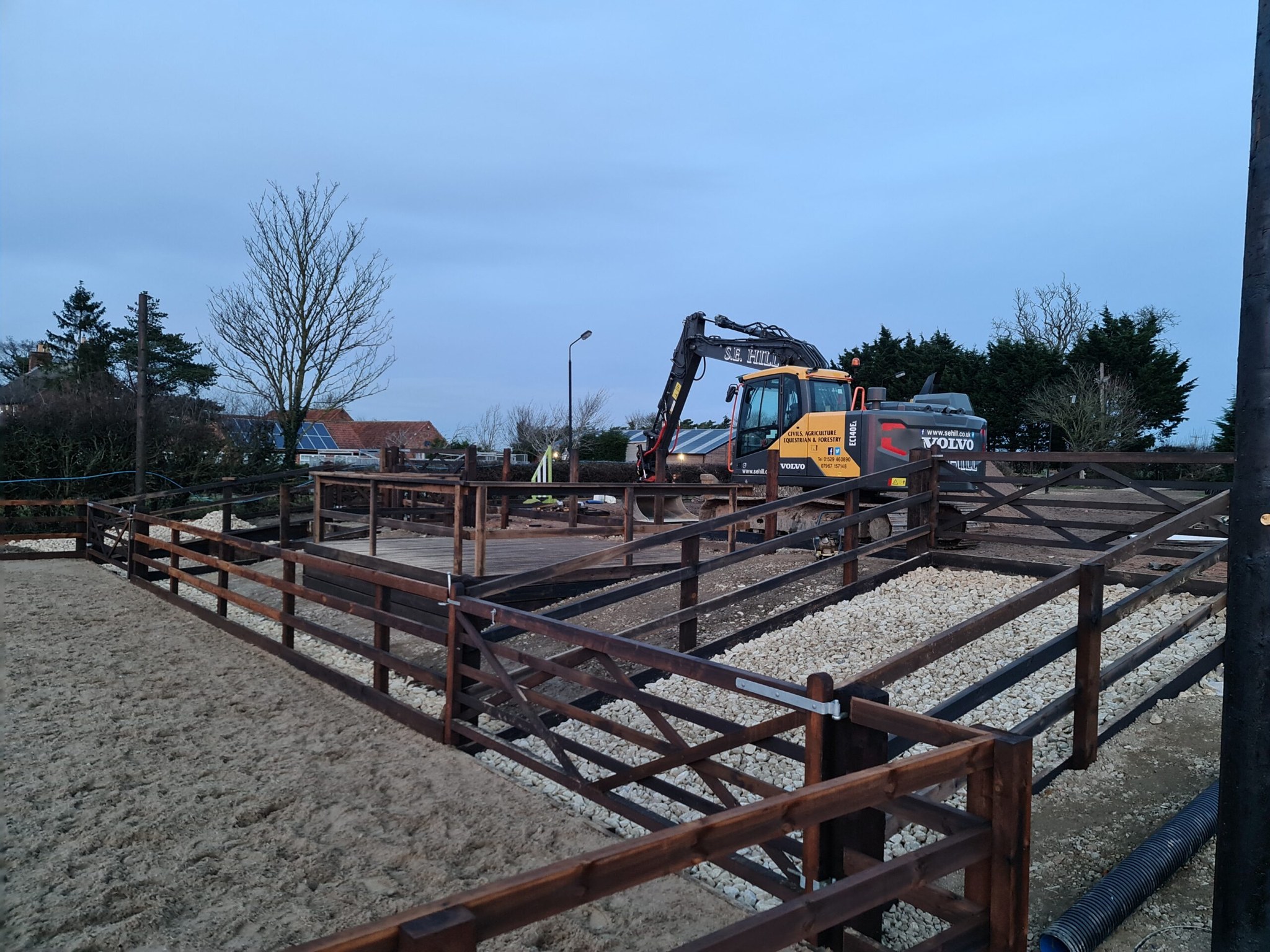 Arenas: S E Hill Ltd project photo 20